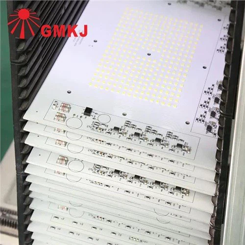 บริการบัดกรีบอร์ด PCB LED อลูมิเนียม