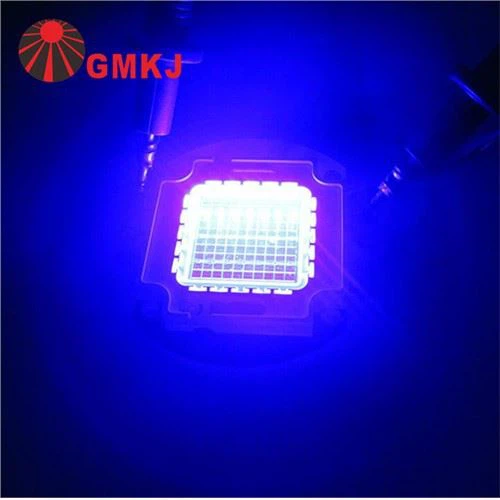 ชิป LED COB LED สีฟ้าบนบอร์ด 50 วัตต์